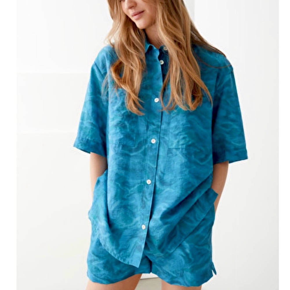 & Other Stories Blue Set Boxy Top and Shorts